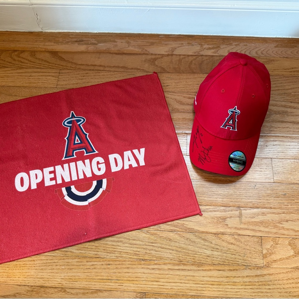 Angels small towel and signed Adam Kennedy and Marc Trumbo cap
